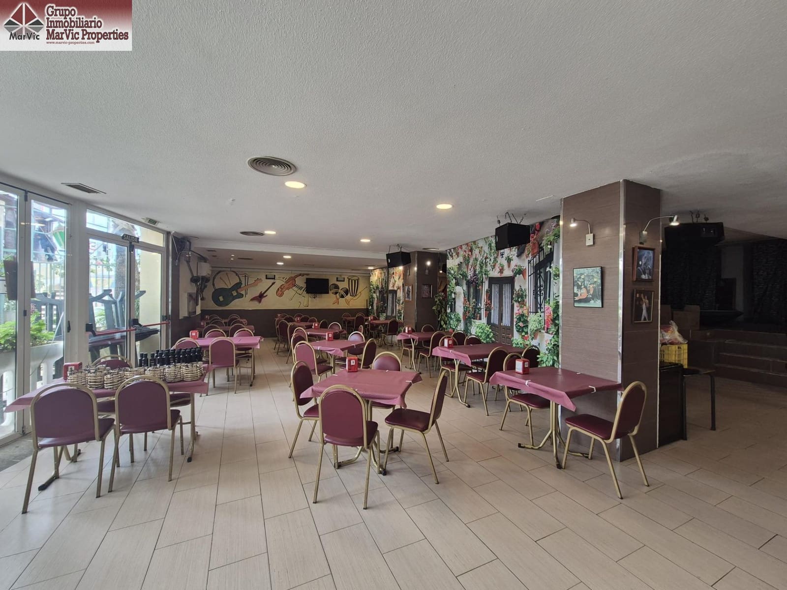 Komercyjne do wynajęcia w Calpe / Calp - 1 500 € (Ref: 10129585)