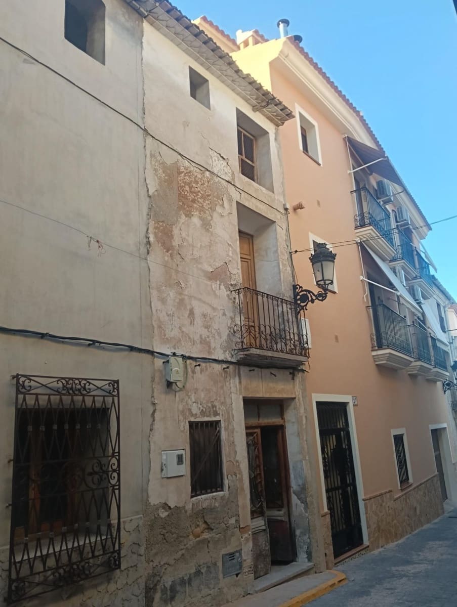 4 soverom Hus til salgs i Relleu - € 59 000 (Ref: 10166741)