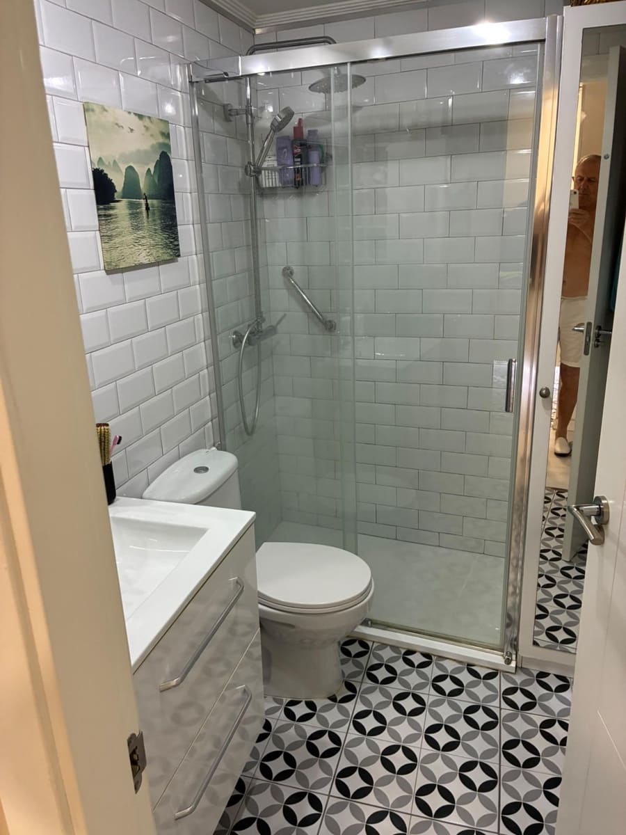 1 soverom Leilighet til salgs i Benidorm med svømmebasseng garasje - € 275 000 (Ref: 10166745)