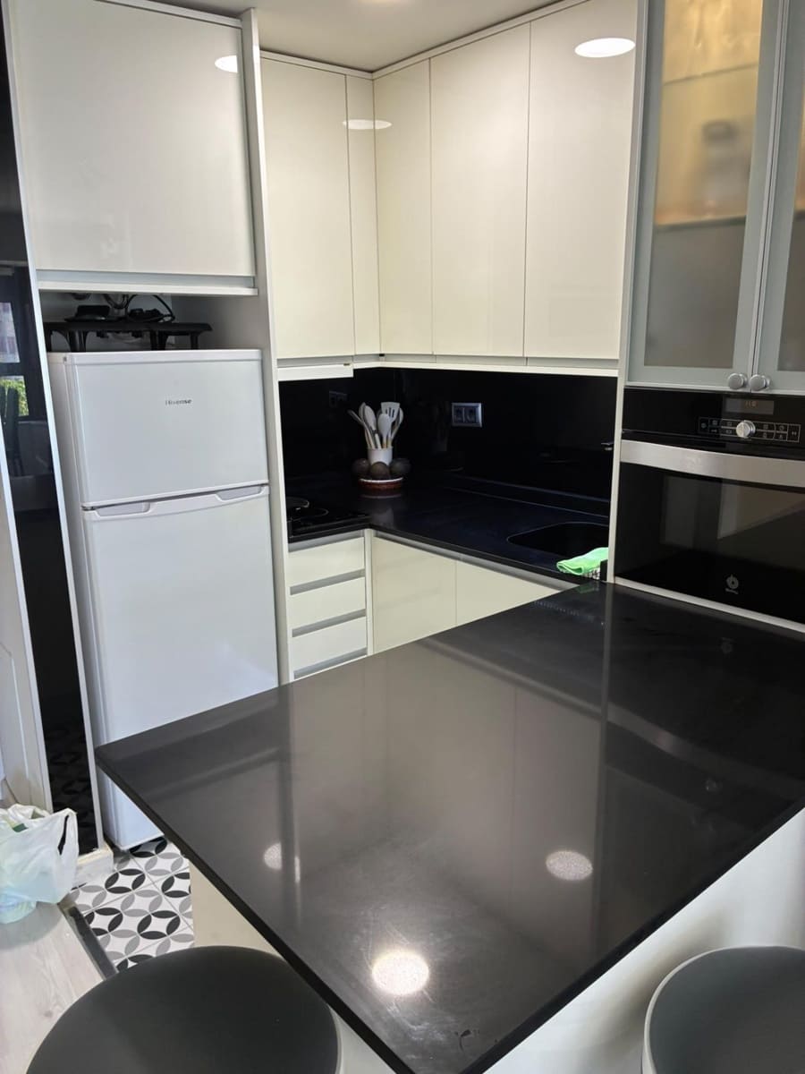 1 soverom Leilighet til salgs i Benidorm med svømmebasseng garasje - € 275 000 (Ref: 10166745)