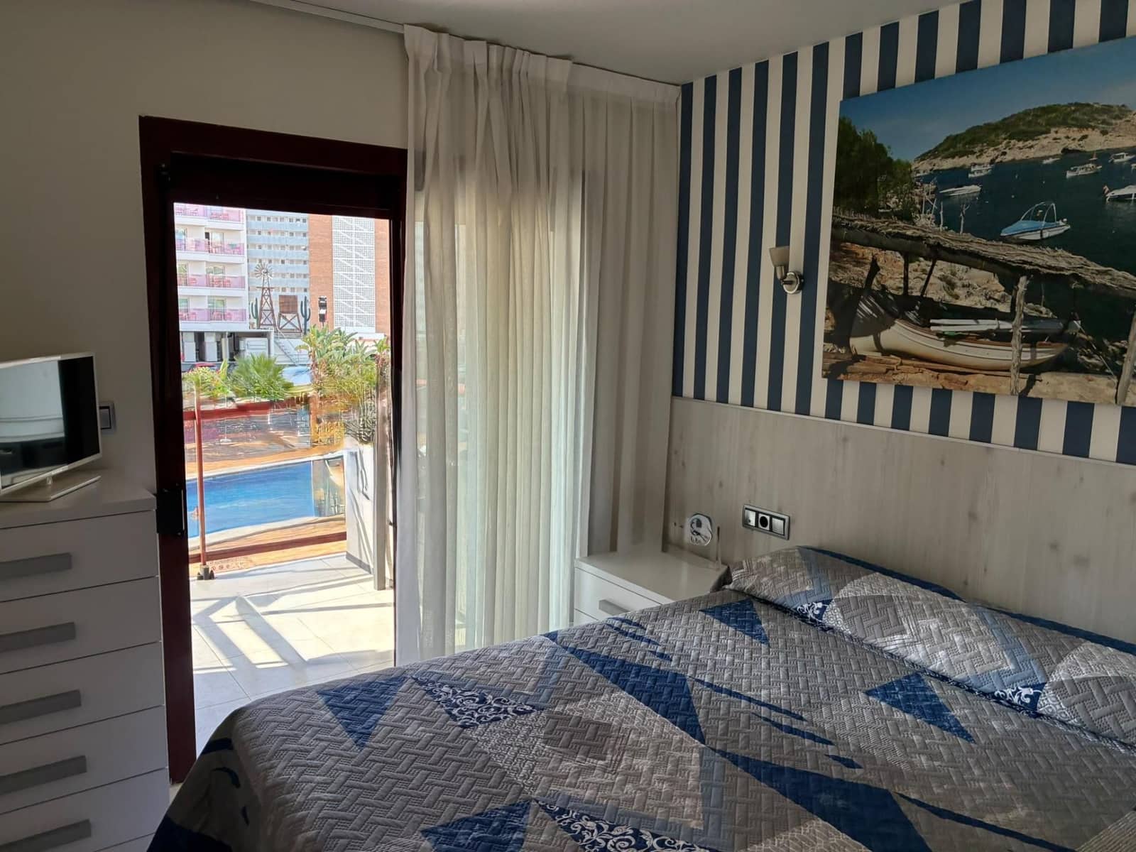 1 soverom Leilighet til salgs i Benidorm med svømmebasseng garasje - € 275 000 (Ref: 10166745)