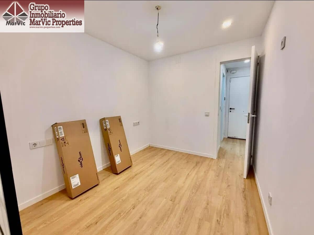 1 soveværelse Lejlighed til salg i Benidorm med swimmingpool - € 135.000 (Ref: 10177248)