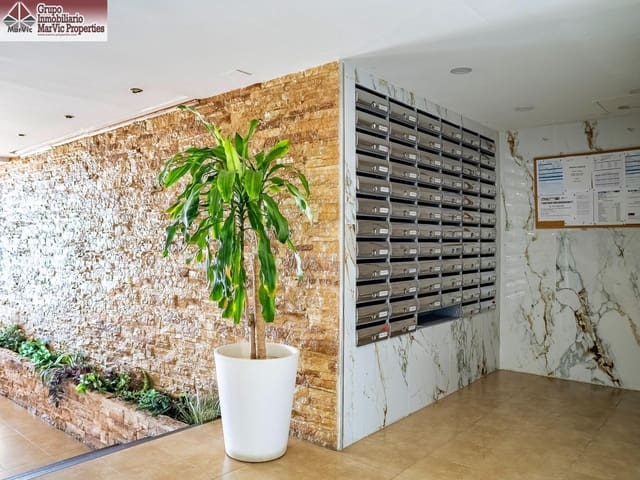 2 Zimmer Wohnung zu verkaufen in Playa Poniente, Benidorm mit Garage - 399.000 € (Ref: 10177249)