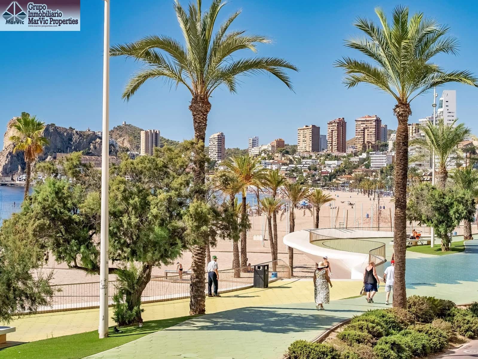 2 Zimmer Wohnung zu verkaufen in Benidorm mit Garage - 399.000 € (Ref: 10177249)