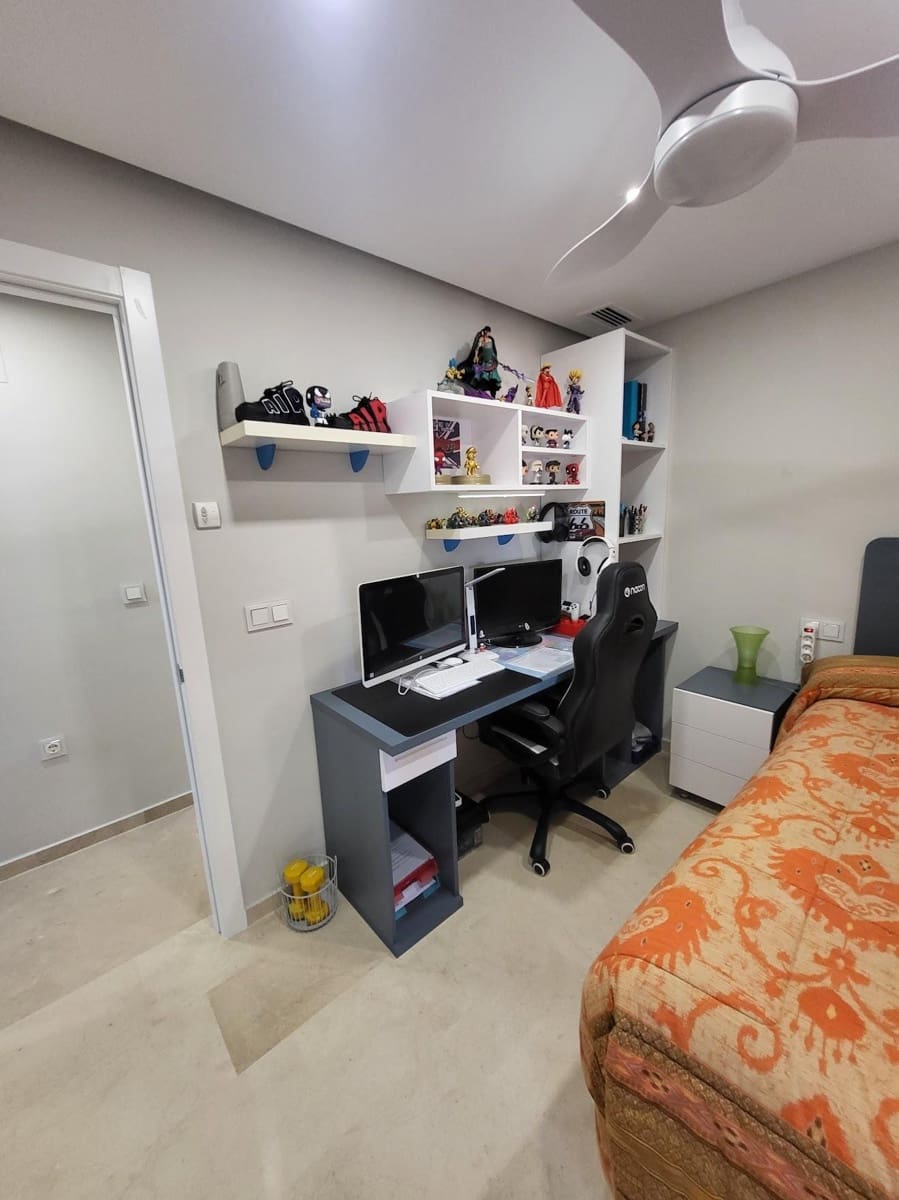 4 chambre Appartement à vendre à Benidorm avec piscine garage - 420 000 € (Ref: 10177250)