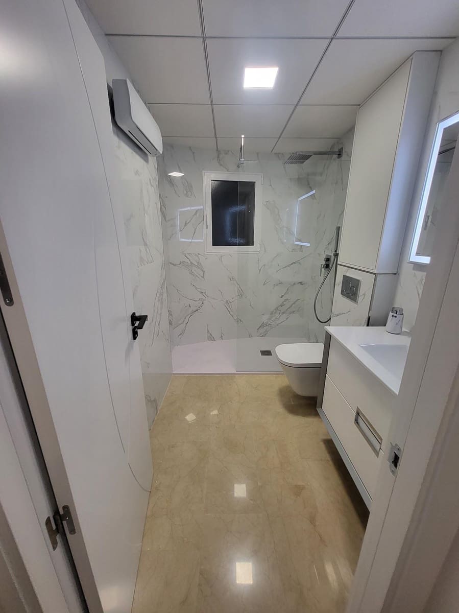 4 chambre Appartement à vendre à Benidorm avec piscine garage - 420 000 € (Ref: 10177250)