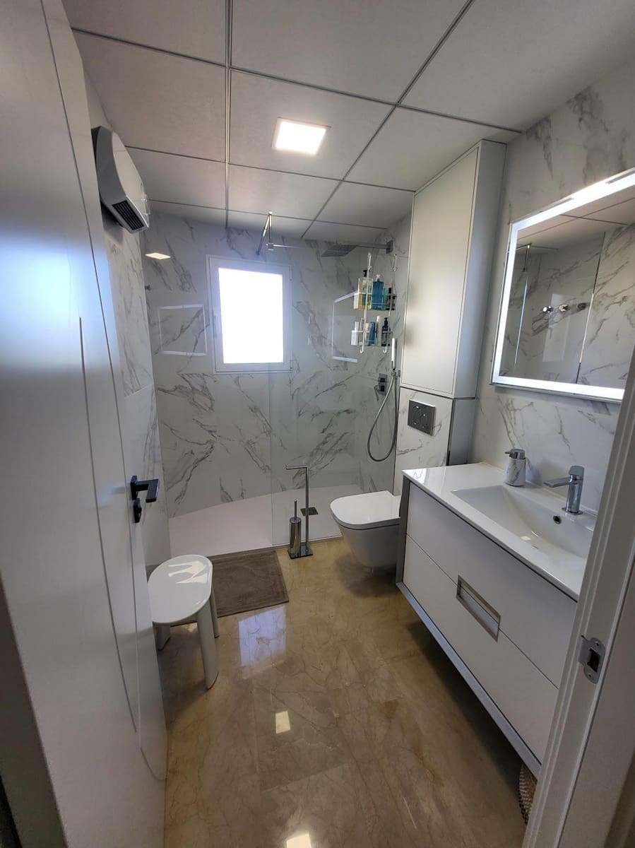 4 chambre Appartement à vendre à Benidorm avec piscine garage - 420 000 € (Ref: 10177250)