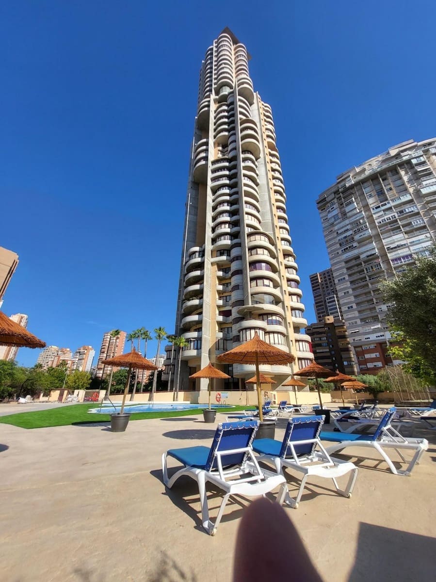 4 chambre Appartement à vendre à Benidorm avec piscine garage - 420 000 € (Ref: 10177250)