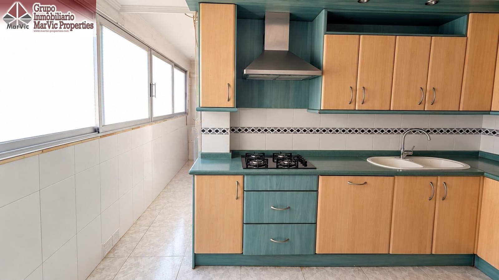 3 makuuhuone Asunto myytävänä paikassa Benidorm - 279 000 € (Ref: 10180690)