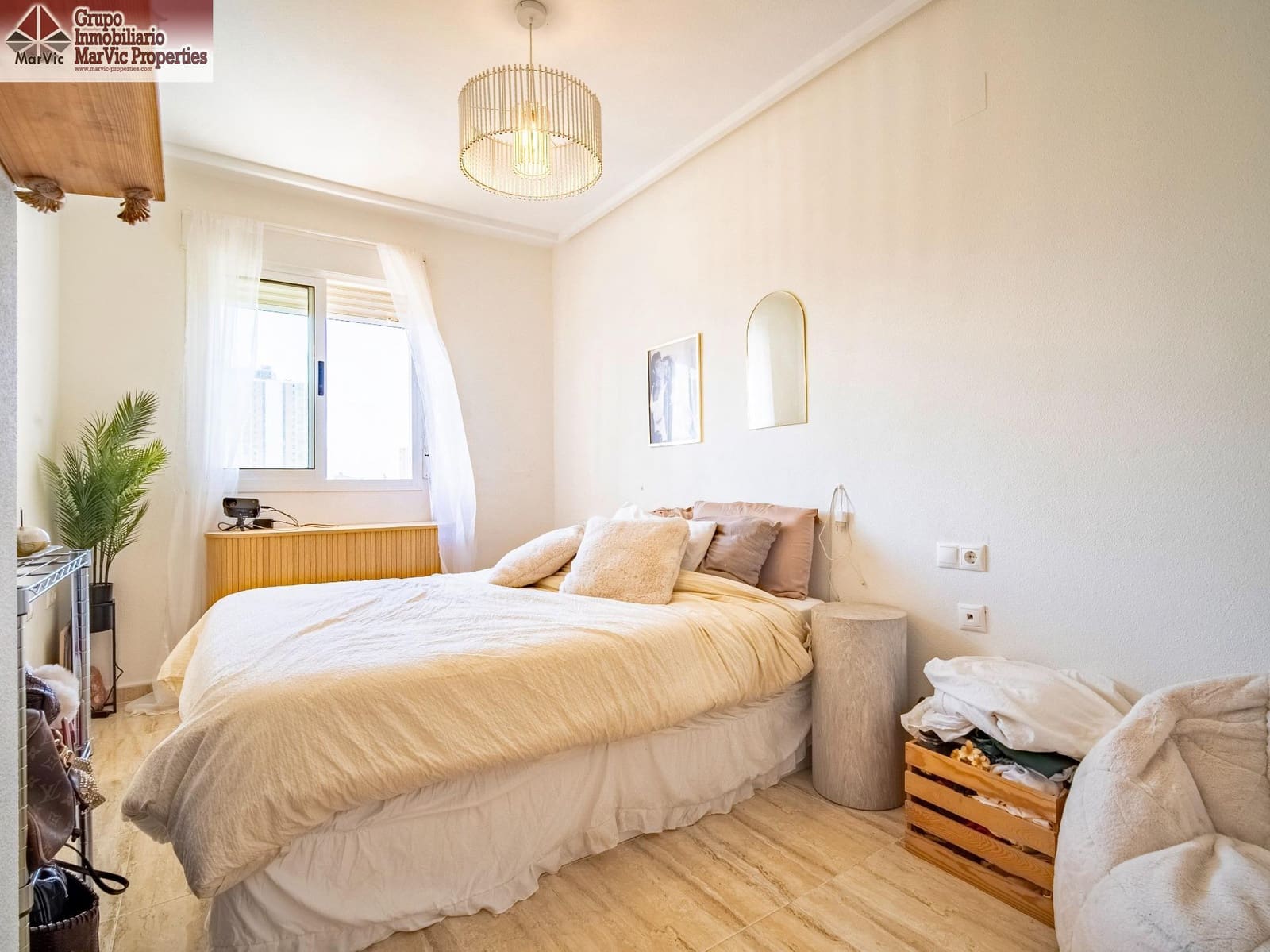 1 Zimmer Wohnung zu verkaufen in Benidorm mit Pool Garage - 240.000 € (Ref: 10180691)