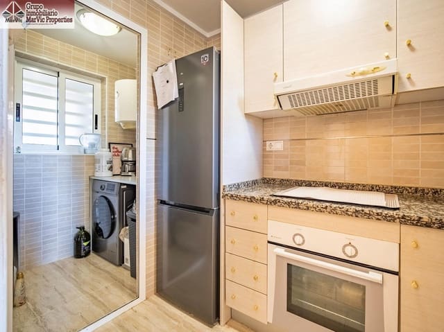 1 Zimmer Wohnung zu verkaufen in Via Parque, Benidorm mit Pool Garage - 240.000 € (Ref: 10180691)
