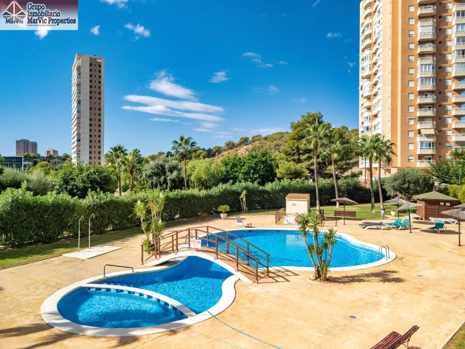 1 Zimmer Wohnung zu verkaufen in Benidorm mit Pool Garage - 240.000 € (Ref: 10180691)