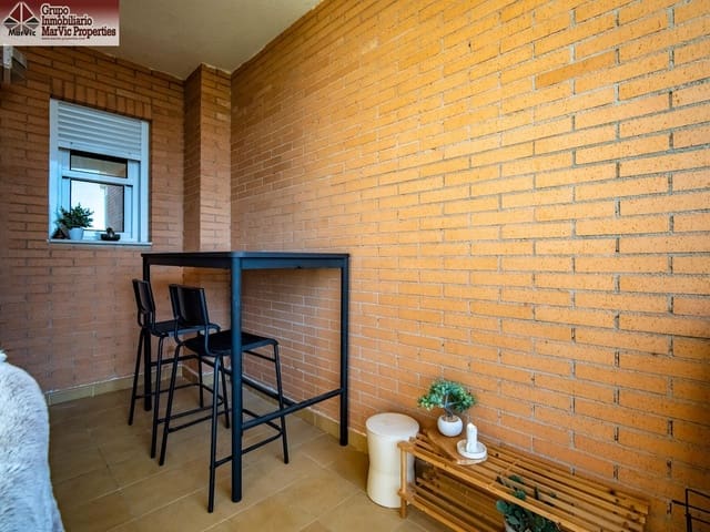1 Zimmer Wohnung zu verkaufen in Via Parque, Benidorm mit Pool Garage - 240.000 € (Ref: 10180691)