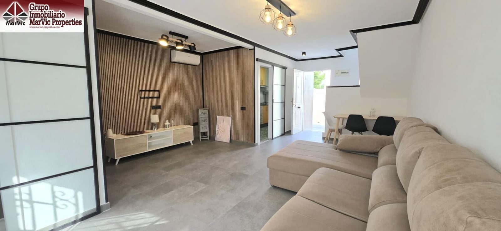 2 quarto Moradia em Banda para venda em La Nucia com piscina garagem - 262 000 € (Ref: 10187165)