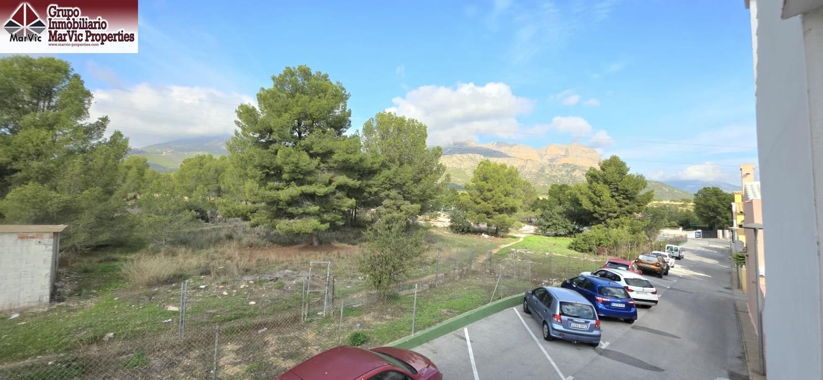 2 quarto Moradia em Banda para venda em La Nucia com piscina garagem - 262 000 € (Ref: 10187165)