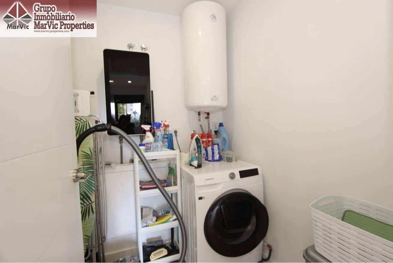 8 bedroom Bungalow for sale in Benidorm with pool garage - € 548,800 (Ref: 10187166)