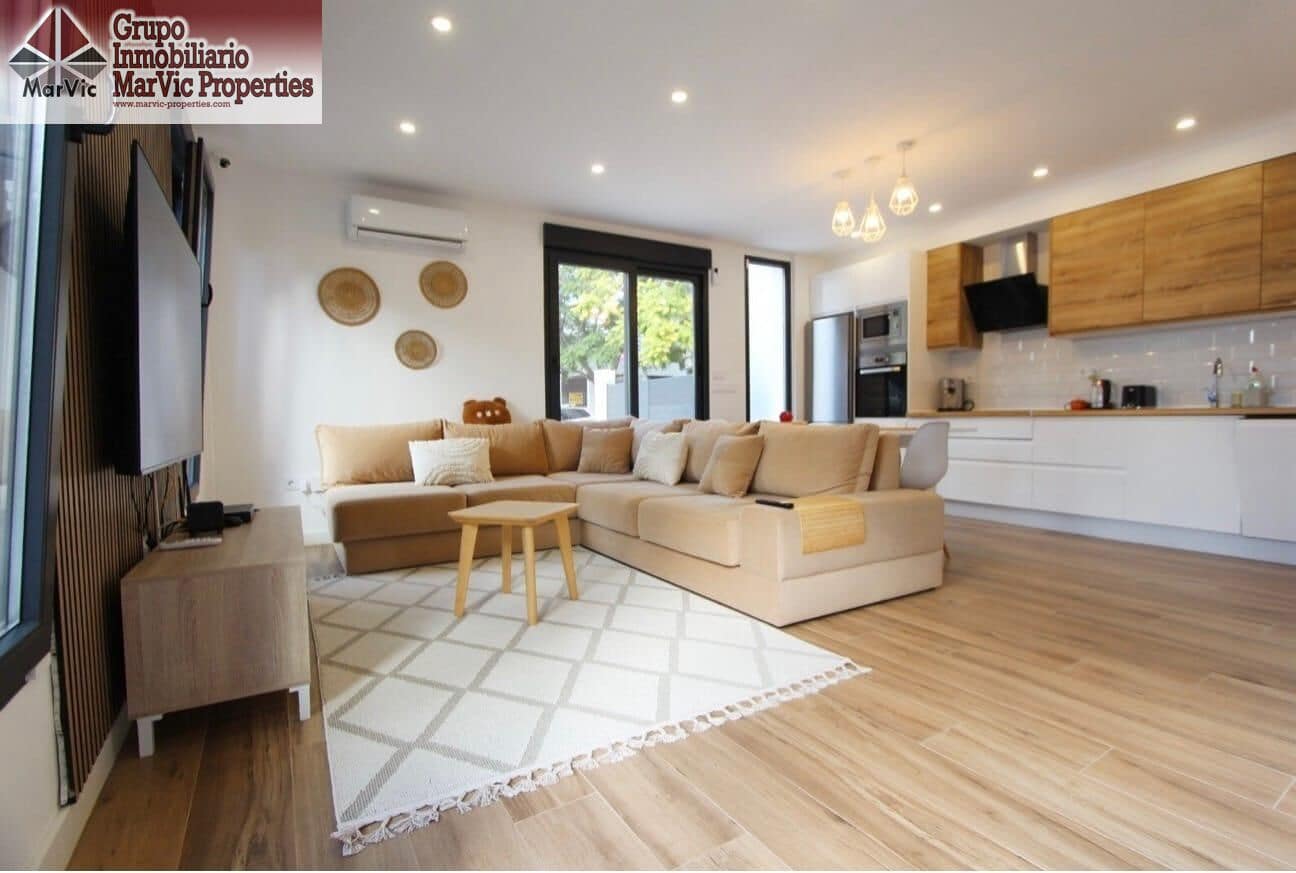 8 bedroom Bungalow for sale in Benidorm with pool garage - € 548,800 (Ref: 10187166)
