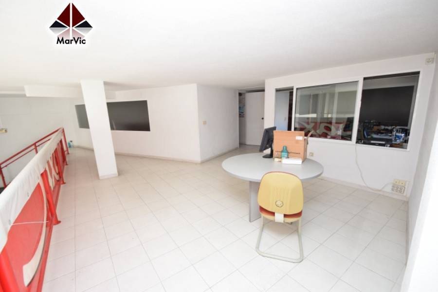 Komercyjne na sprzedaż w La Villajoyosa / Vila Joiosa - 249 000 € (Ref: 3124300)