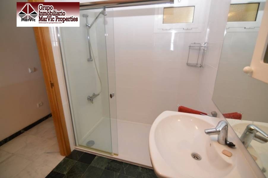 Piso de 3 habitaciones en Finestrat en venta con piscina - 380.000 € (Ref: 3449805)