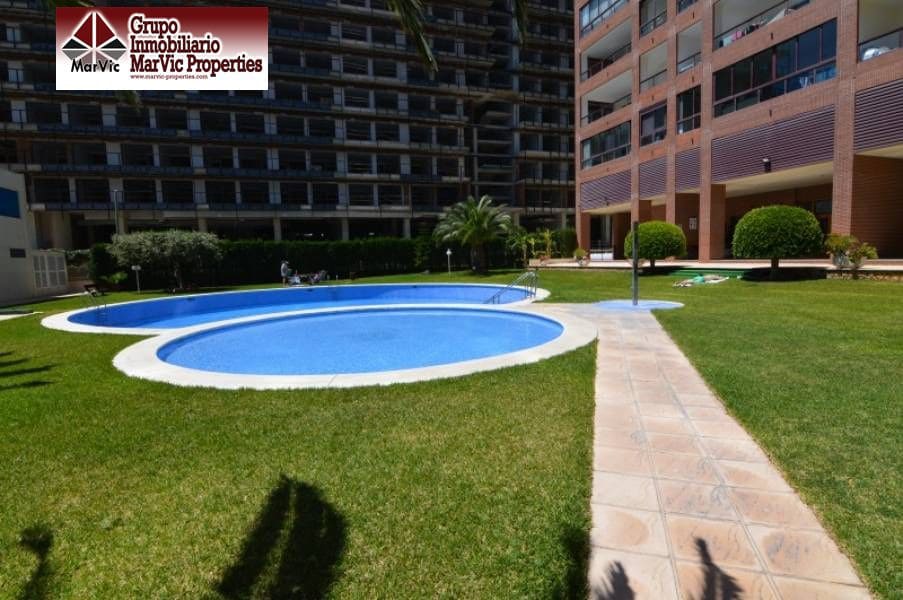 Piso de 3 habitaciones en Finestrat en venta con piscina - 380.000 € (Ref: 3449805)
