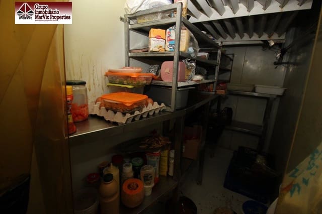 Commercial for sale in Colonia Madrid, Benidorm - € 350,000 (Ref: 3734723)