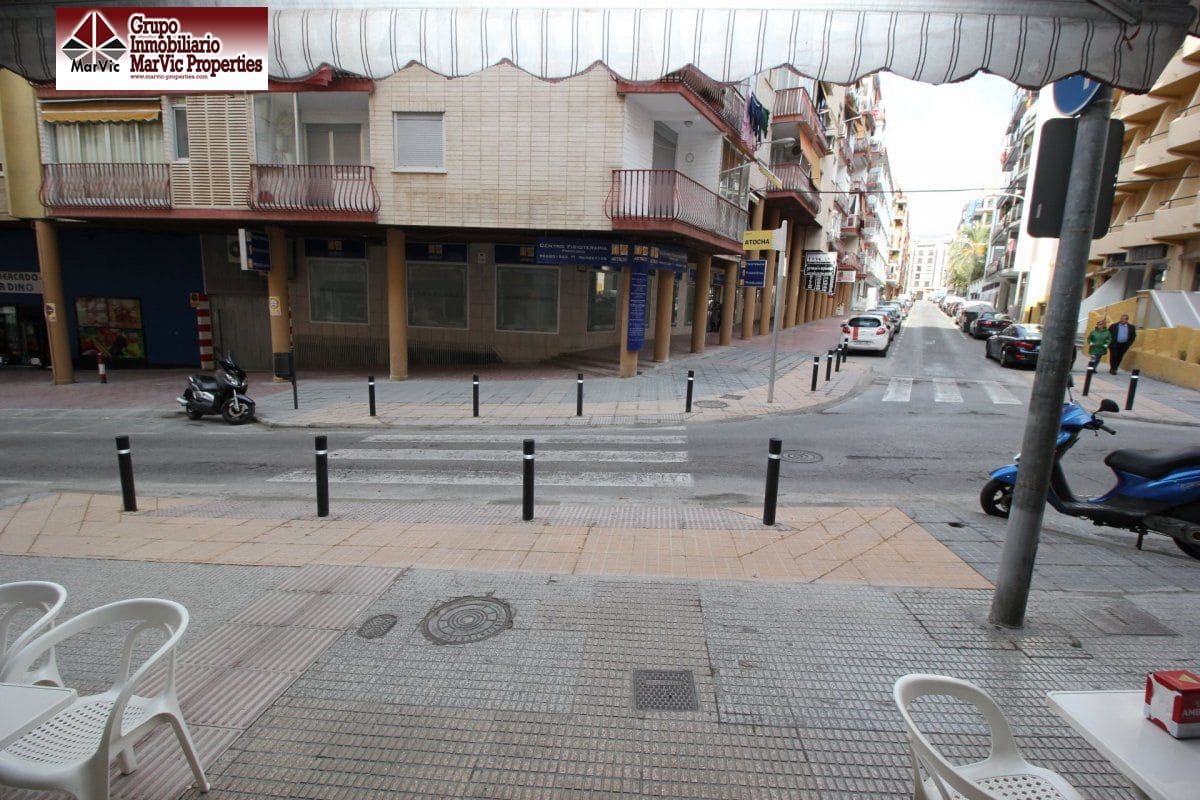 Kommersiell til salgs i Benidorm - € 350 000 (Ref: 3734723)