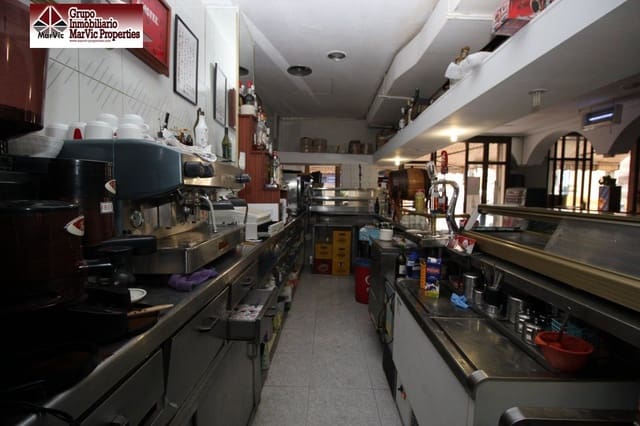 Commercial for sale in Colonia Madrid, Benidorm - € 350,000 (Ref: 3734723)