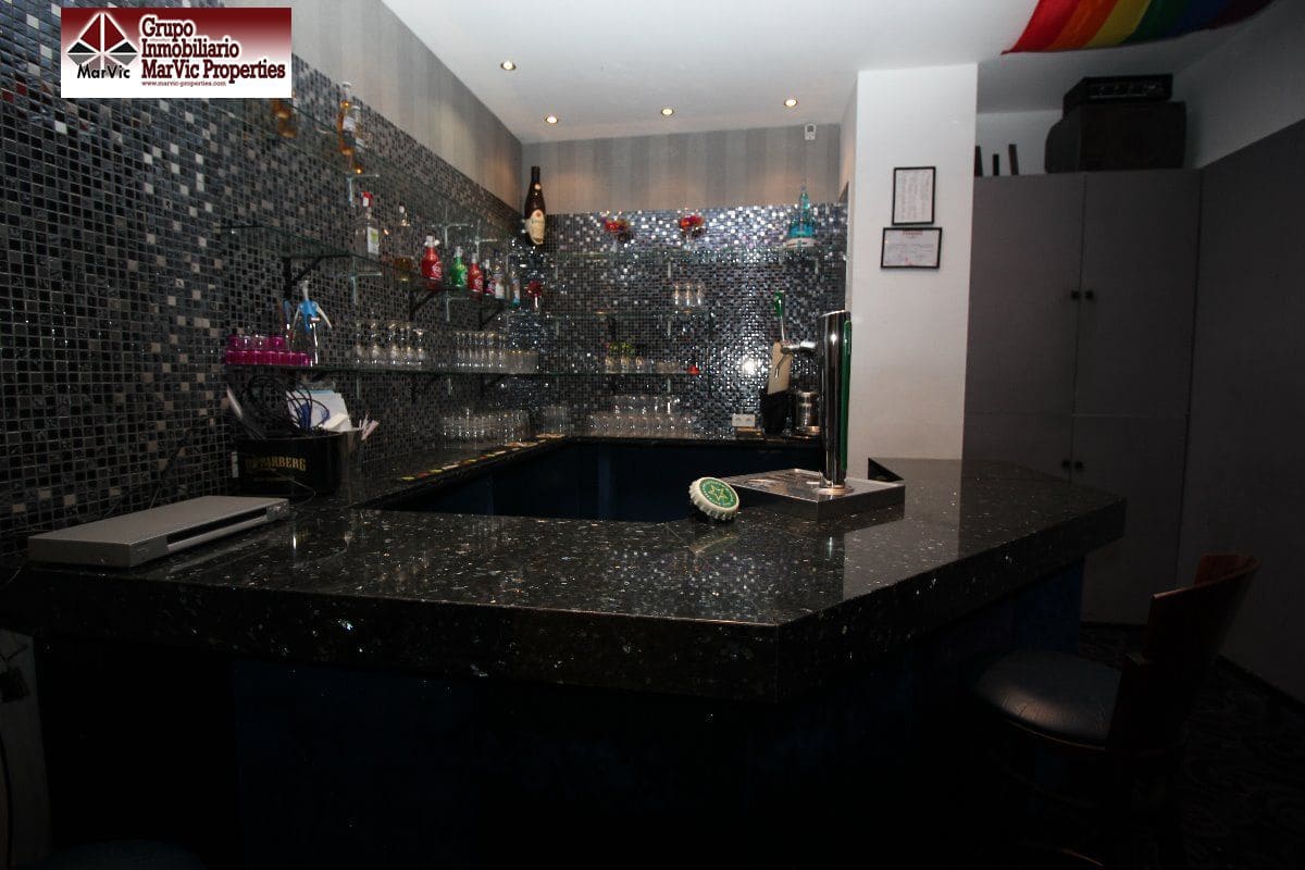 Erhverv til salg i Benidorm - € 550.000 (Ref: 3747397)