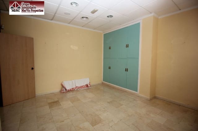 Erhverv til salg i Benidorm - € 128.000 (Ref: 3835351)