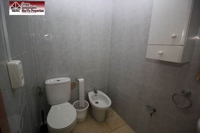 Erhverv til salg i Benidorm - € 128.000 (Ref: 3835351)