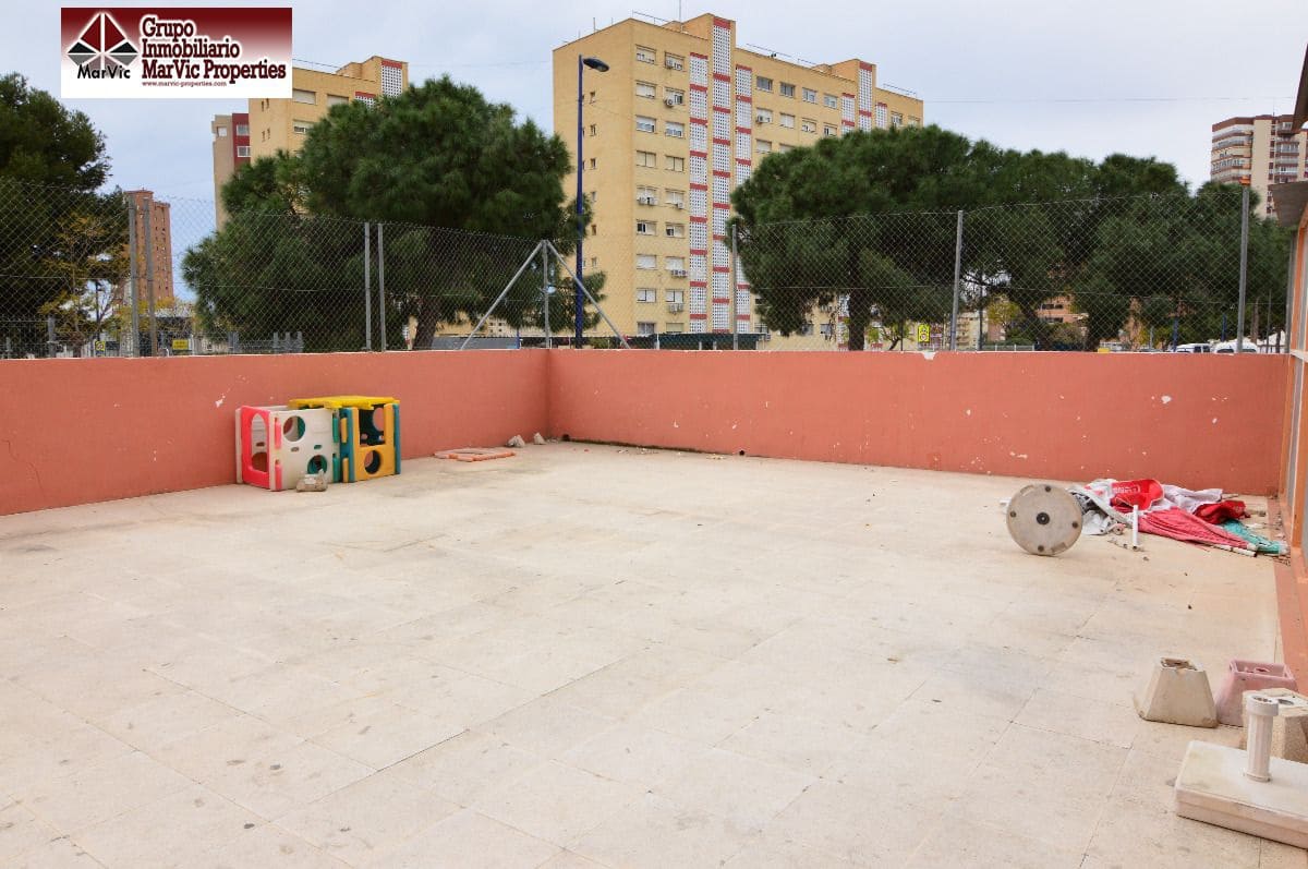 Gewerbe zu verkaufen in Benidorm - 375.000 € (Ref: 3872053)