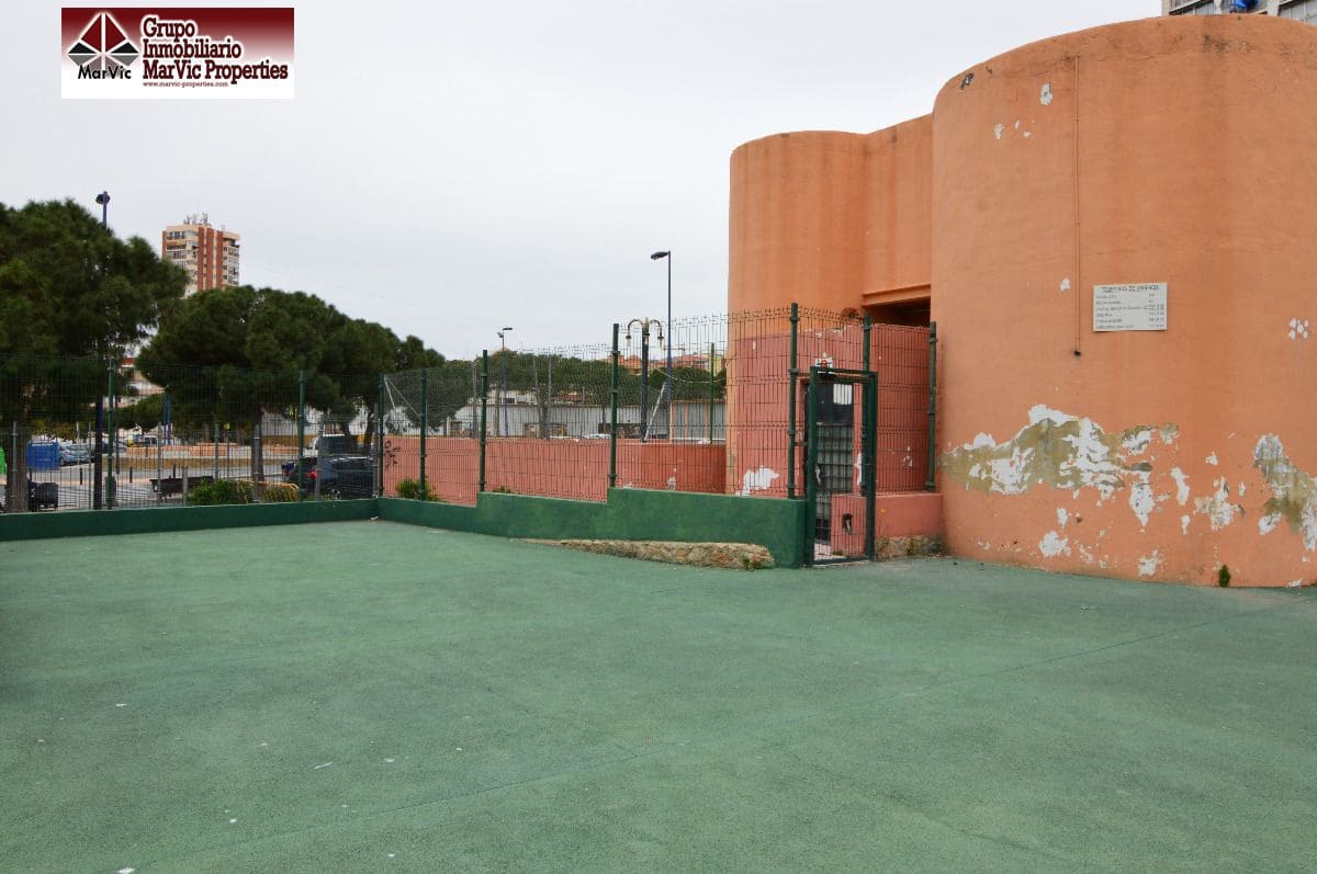 Gewerbe zu verkaufen in Benidorm - 375.000 € (Ref: 3872053)