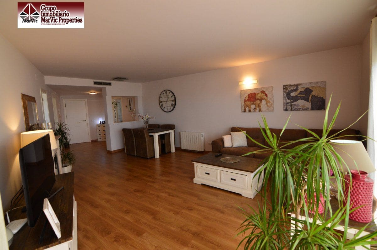 3 bedroom Apartment for sale in Altea with pool - € 385,000 (Ref: 4035567)