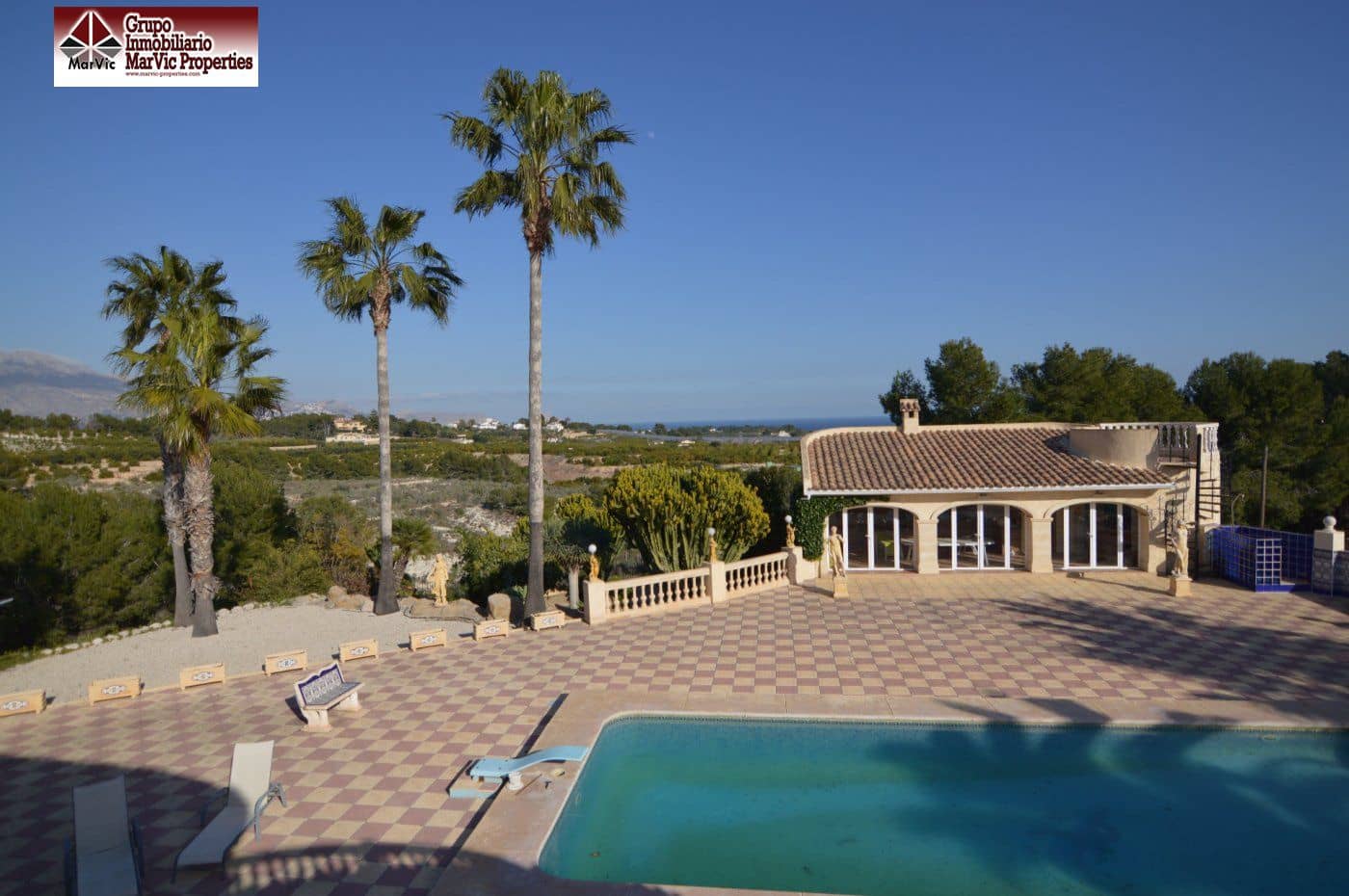 4 Zimmer Villa zu verkaufen in Alfaz del Pi / L'Alfas del Pi mit Pool - 2.625.000 € (Ref: 4453119)