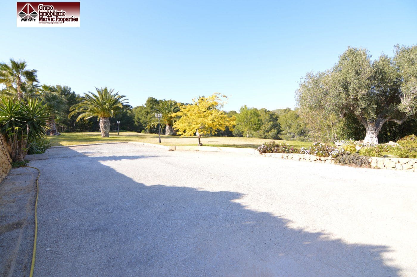 4 Zimmer Villa zu verkaufen in Alfaz del Pi / L'Alfas del Pi mit Pool - 2.625.000 € (Ref: 4453119)