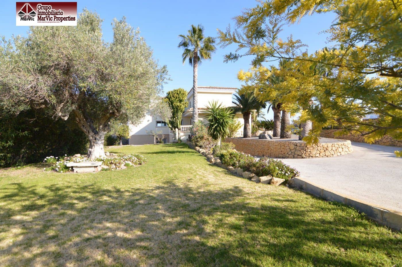 4 Zimmer Villa zu verkaufen in Alfaz del Pi / L'Alfas del Pi mit Pool - 2.625.000 € (Ref: 4453119)