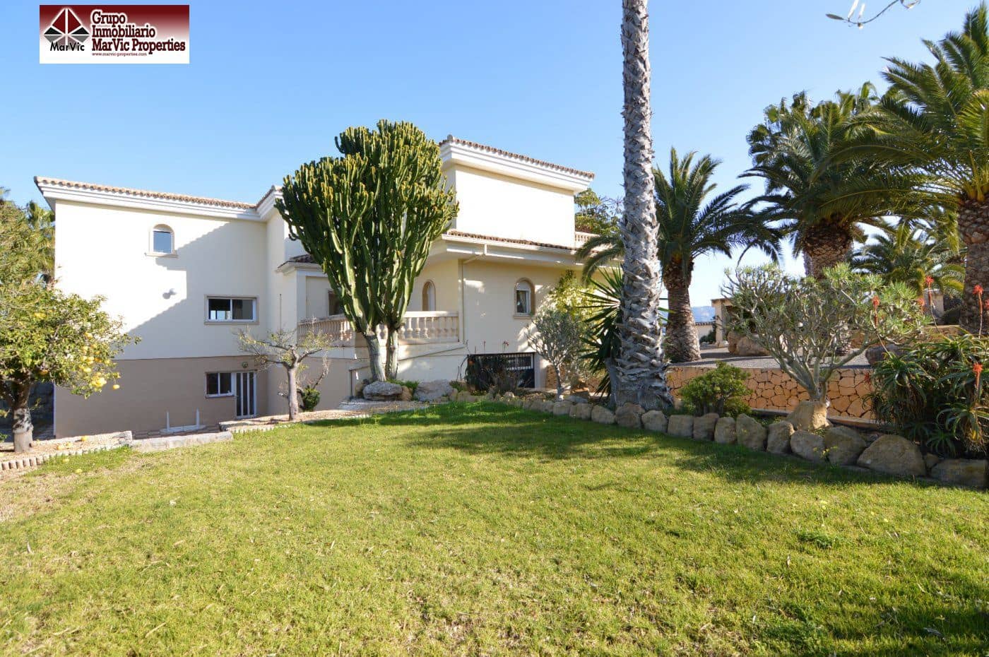 4 Zimmer Villa zu verkaufen in Alfaz del Pi / L'Alfas del Pi mit Pool - 2.625.000 € (Ref: 4453119)