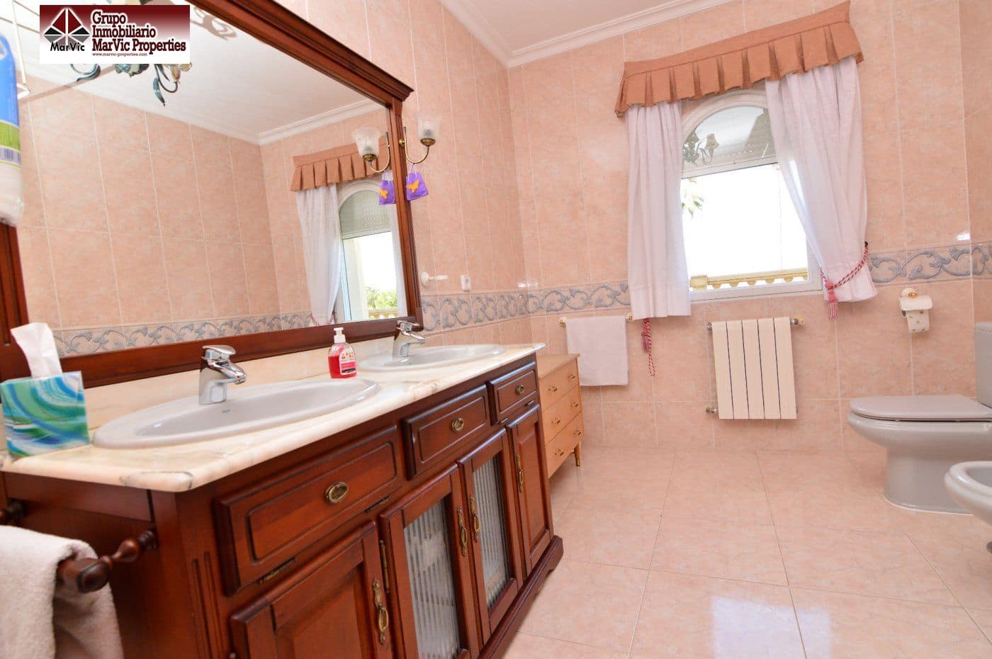 4 Zimmer Villa zu verkaufen in Alfaz del Pi / L'Alfas del Pi mit Pool - 2.625.000 € (Ref: 4453119)