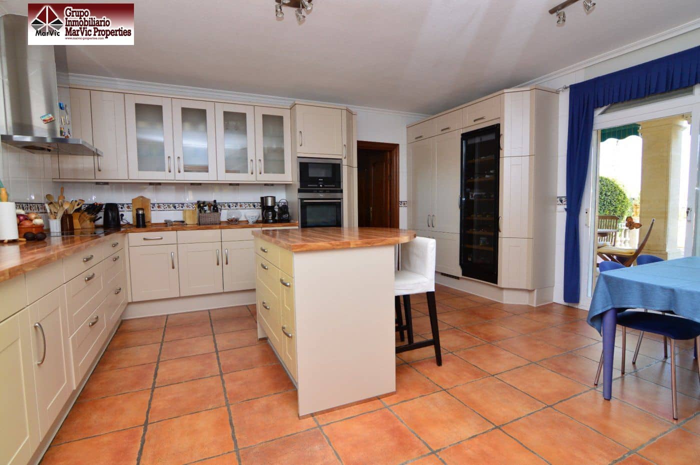 4 Zimmer Villa zu verkaufen in Alfaz del Pi / L'Alfas del Pi mit Pool - 2.625.000 € (Ref: 4453119)