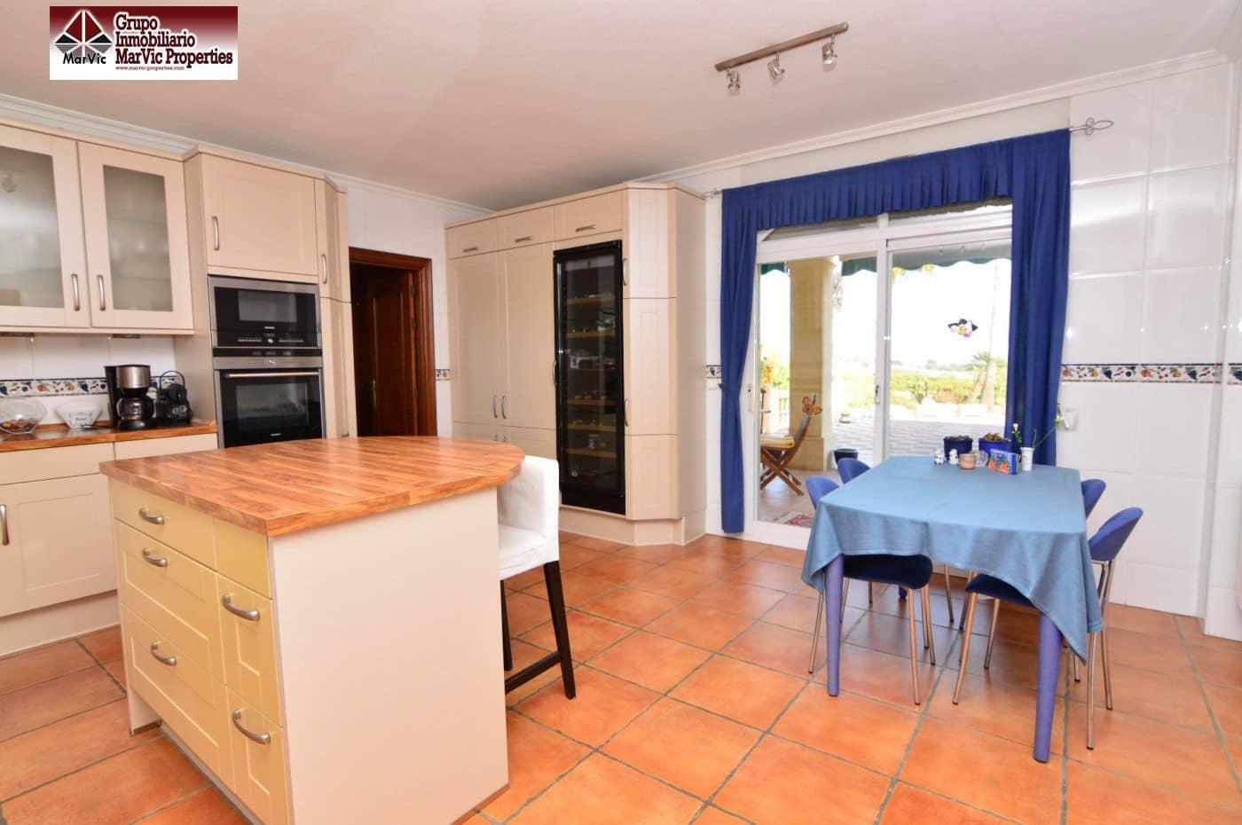 4 Zimmer Villa zu verkaufen in Alfaz del Pi / L'Alfas del Pi mit Pool - 2.625.000 € (Ref: 4453119)