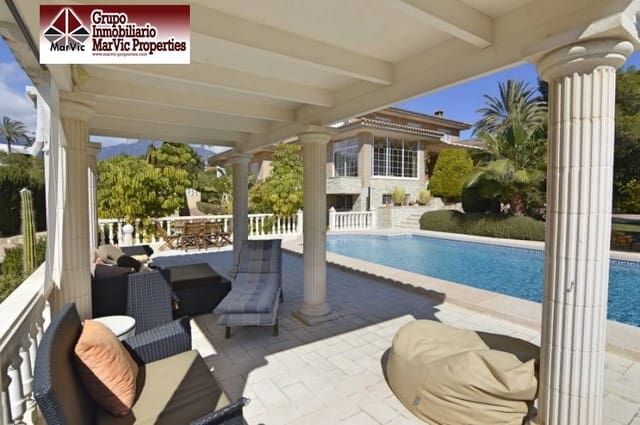 5 Zimmer Villa zu verkaufen in La Nucia mit Pool Garage - 1.800.000 € (Ref: 4644205)