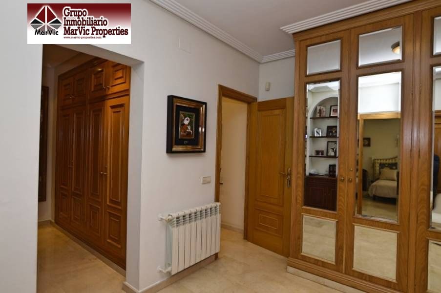 5 bedroom Villa for sale in La Nucia with pool garage - € 1,800,000 (Ref: 4644205)