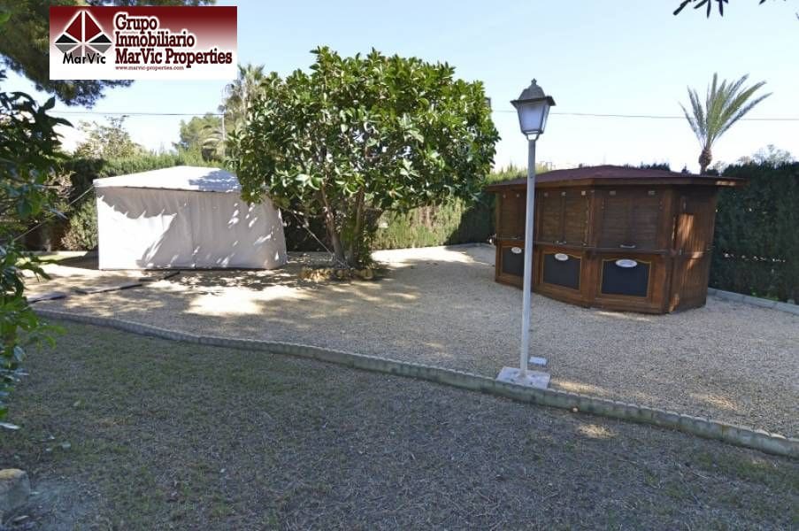 5 bedroom Villa for sale in La Nucia with pool garage - € 1,800,000 (Ref: 4644205)