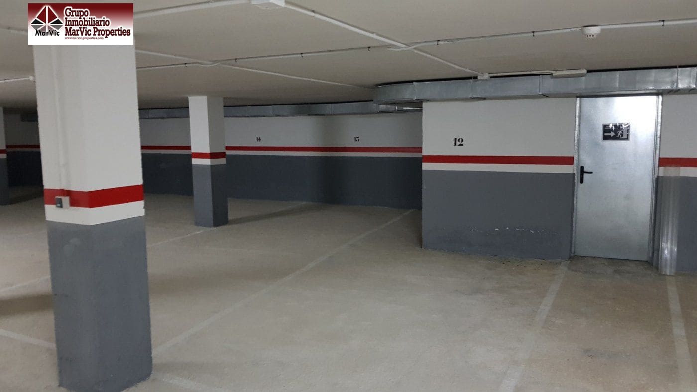 Garage til salg i Benidorm - € 1.068.000 (Ref: 4653262)