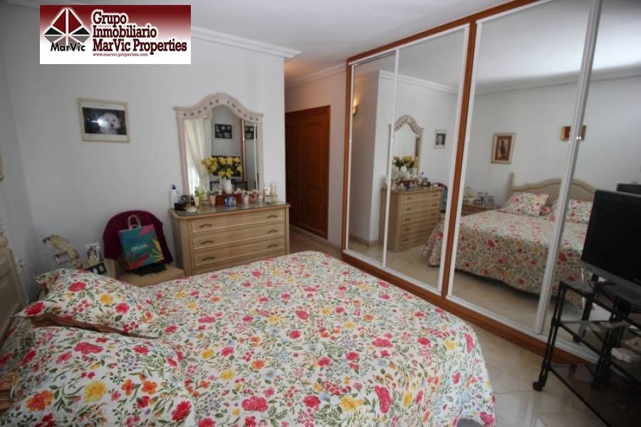 2 Zimmer Wohnung zu verkaufen in Benidorm mit Pool - 310.000 € (Ref: 6171296)