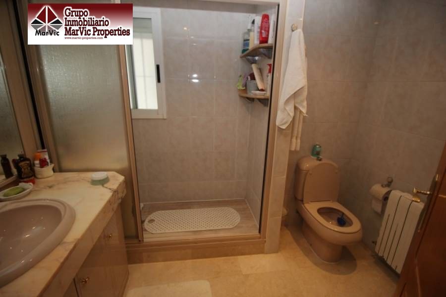 2 Zimmer Wohnung zu verkaufen in Benidorm mit Pool - 310.000 € (Ref: 6171296)