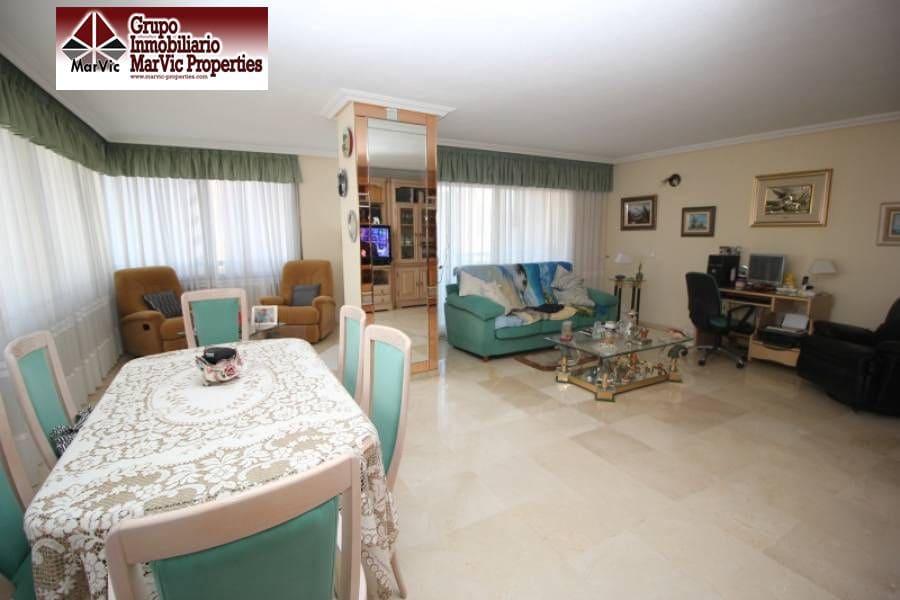 2 Zimmer Wohnung zu verkaufen in Benidorm mit Pool - 310.000 € (Ref: 6171296)