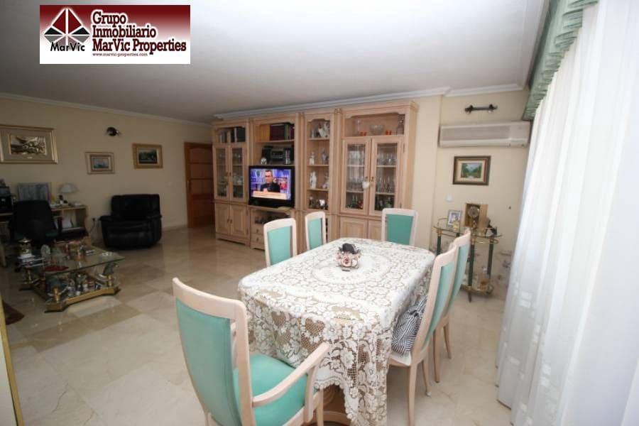 2 Zimmer Wohnung zu verkaufen in Benidorm mit Pool - 310.000 € (Ref: 6171296)