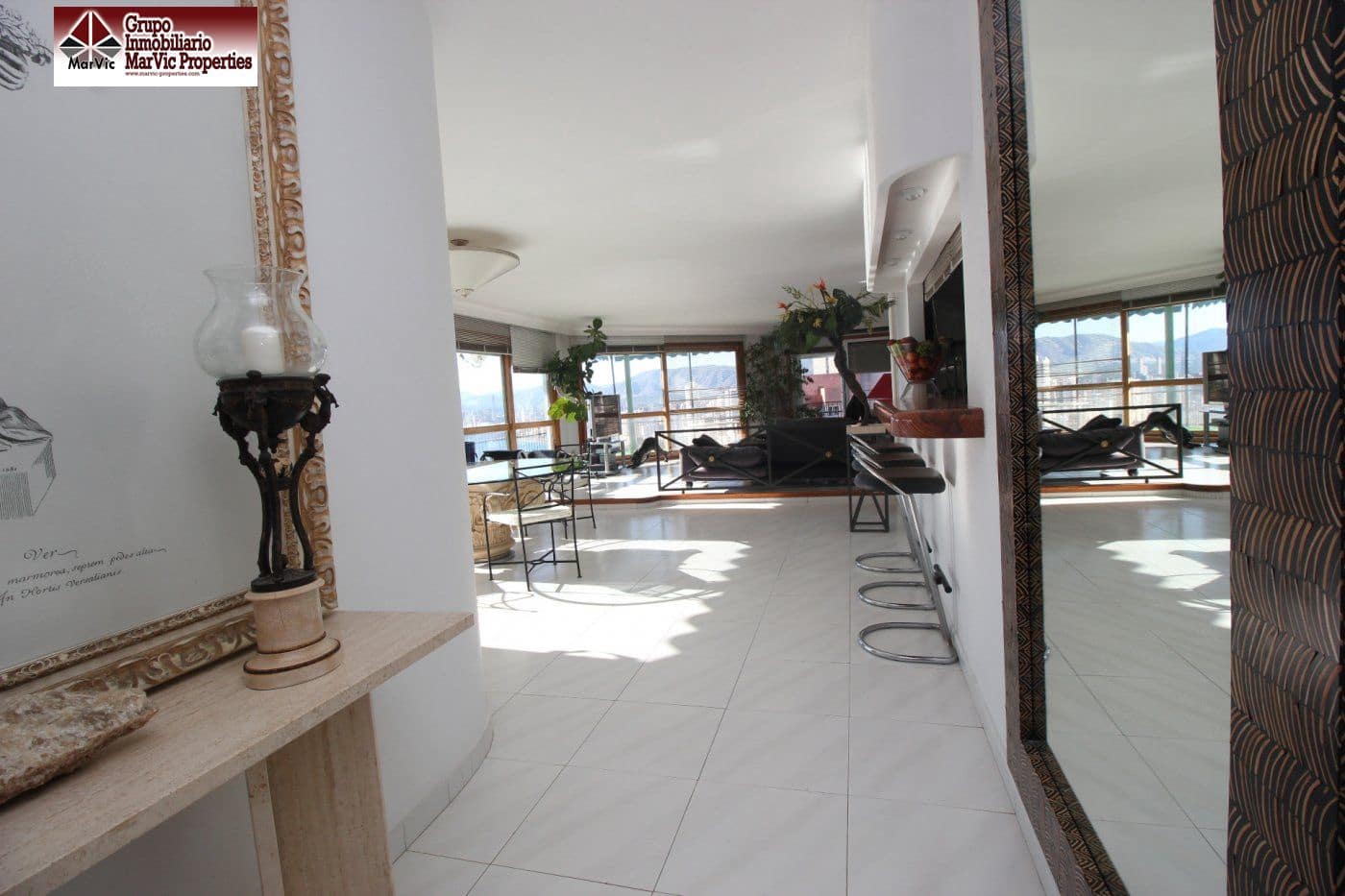 12 sypialnia Willa na sprzedaż w Benidorm z basenem - 1 980 000 € (Ref: 6171308)