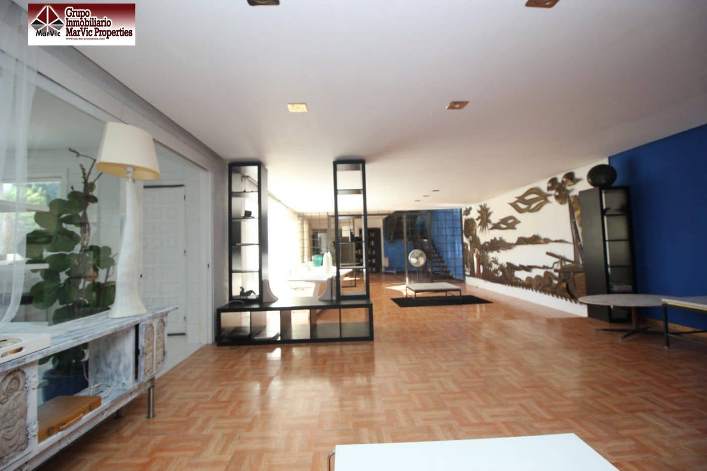 12 sypialnia Willa na sprzedaż w Benidorm z basenem - 1 980 000 € (Ref: 6171308)